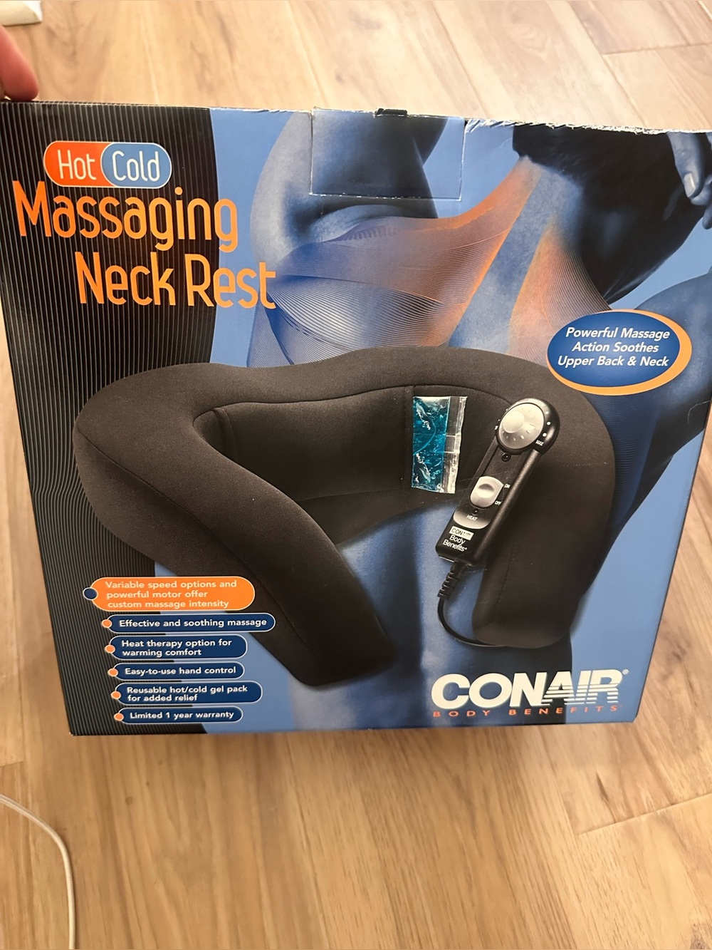Conair Body Benefits Hot Cold Massaging Neck Rest with Heat & Gel Pack